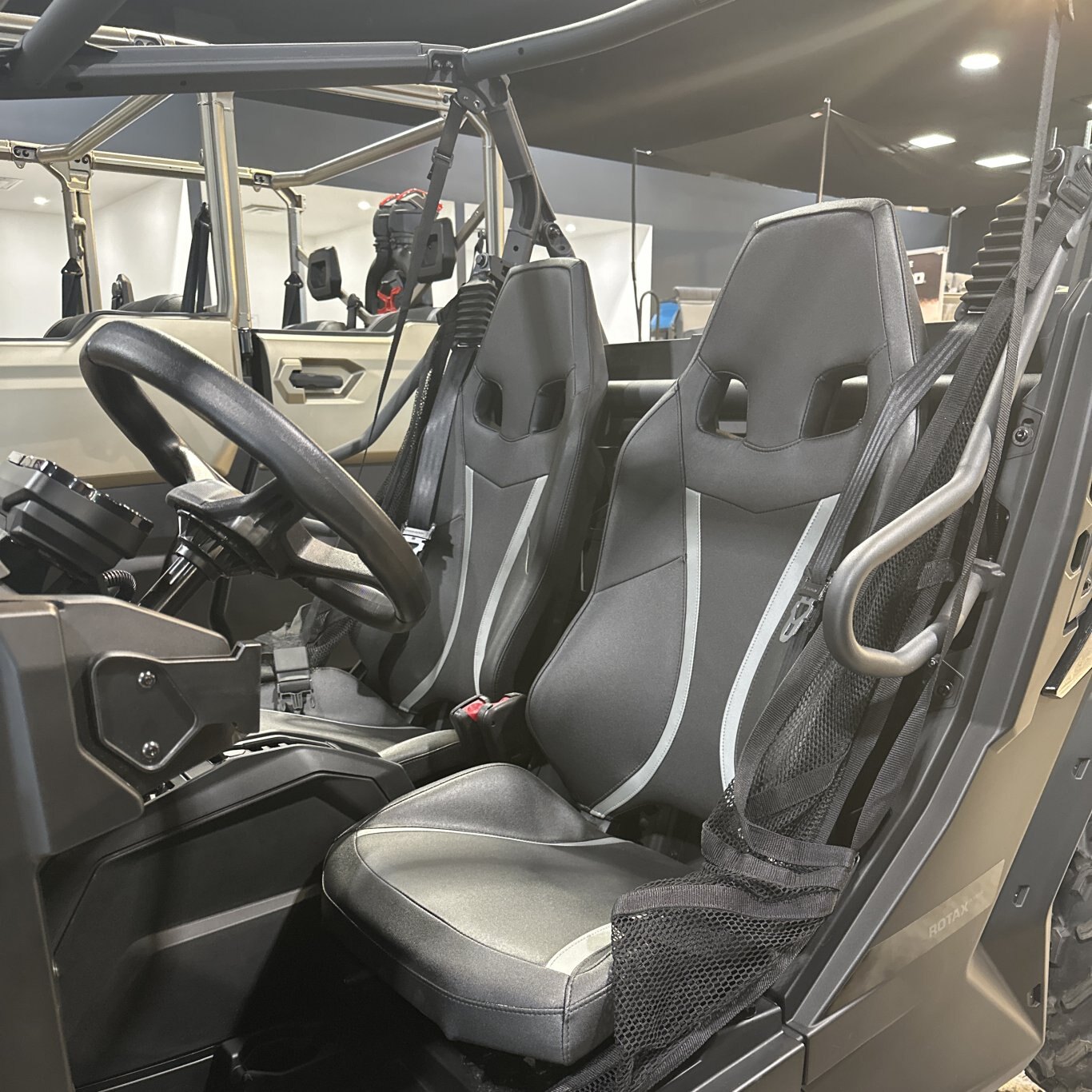 2025 Can Am Maverick Trail DPS 700