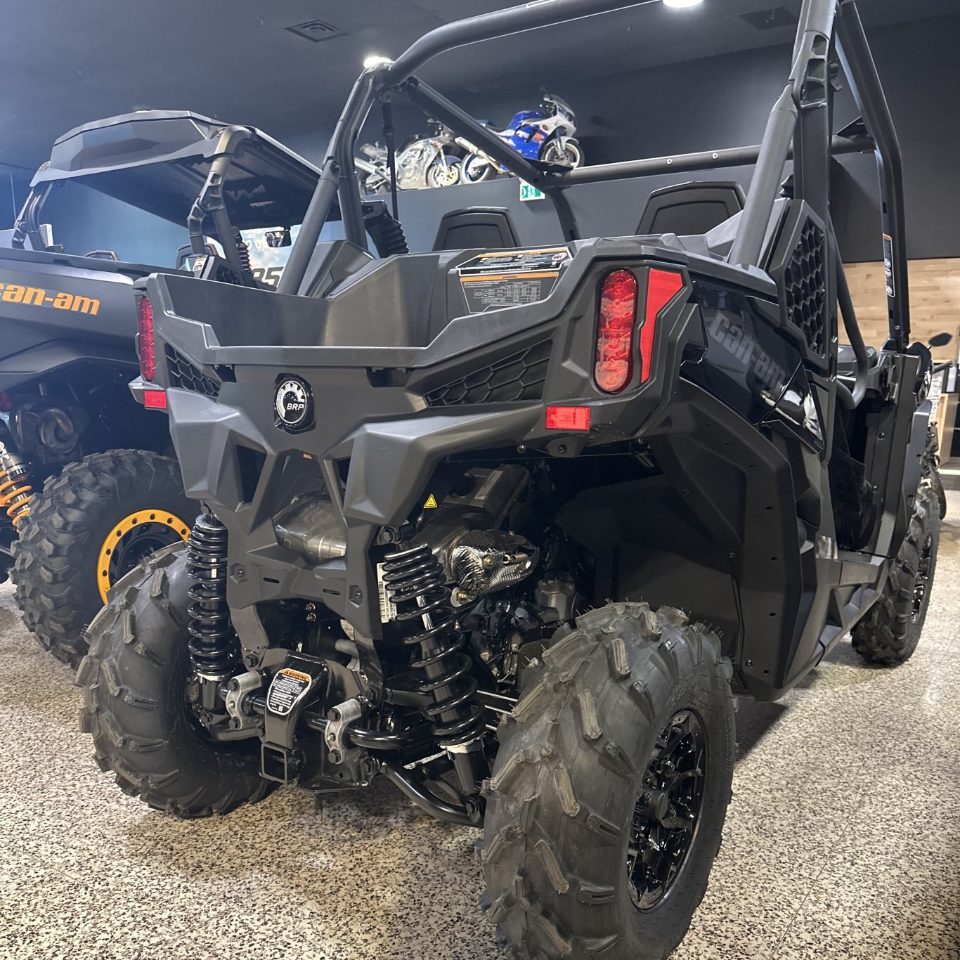 2025 Can Am Maverick Trail DPS 700