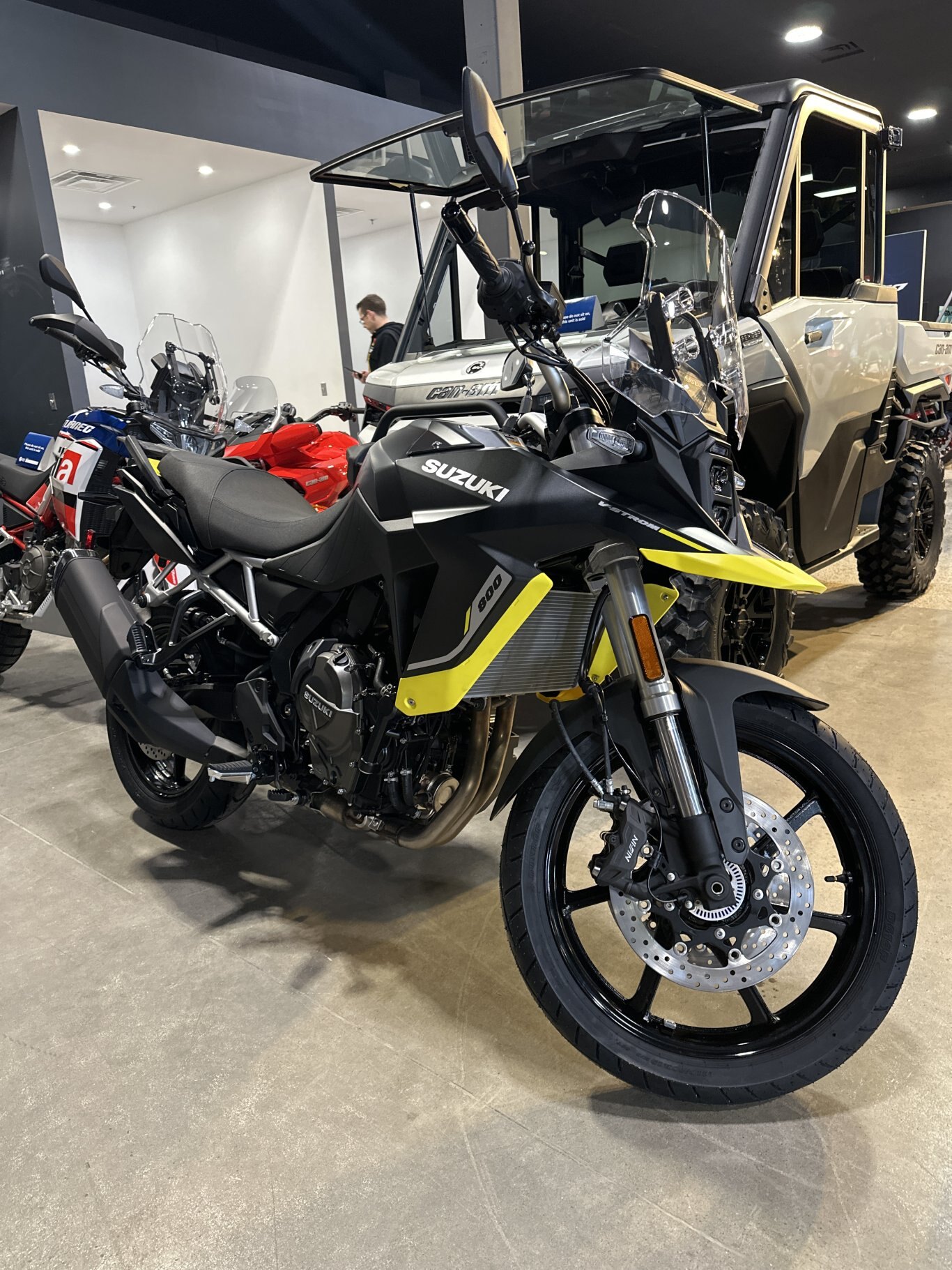 2025 Suzuki V-STROM 800 Metallic Mat Black | S0643 | BRP, Aprilia