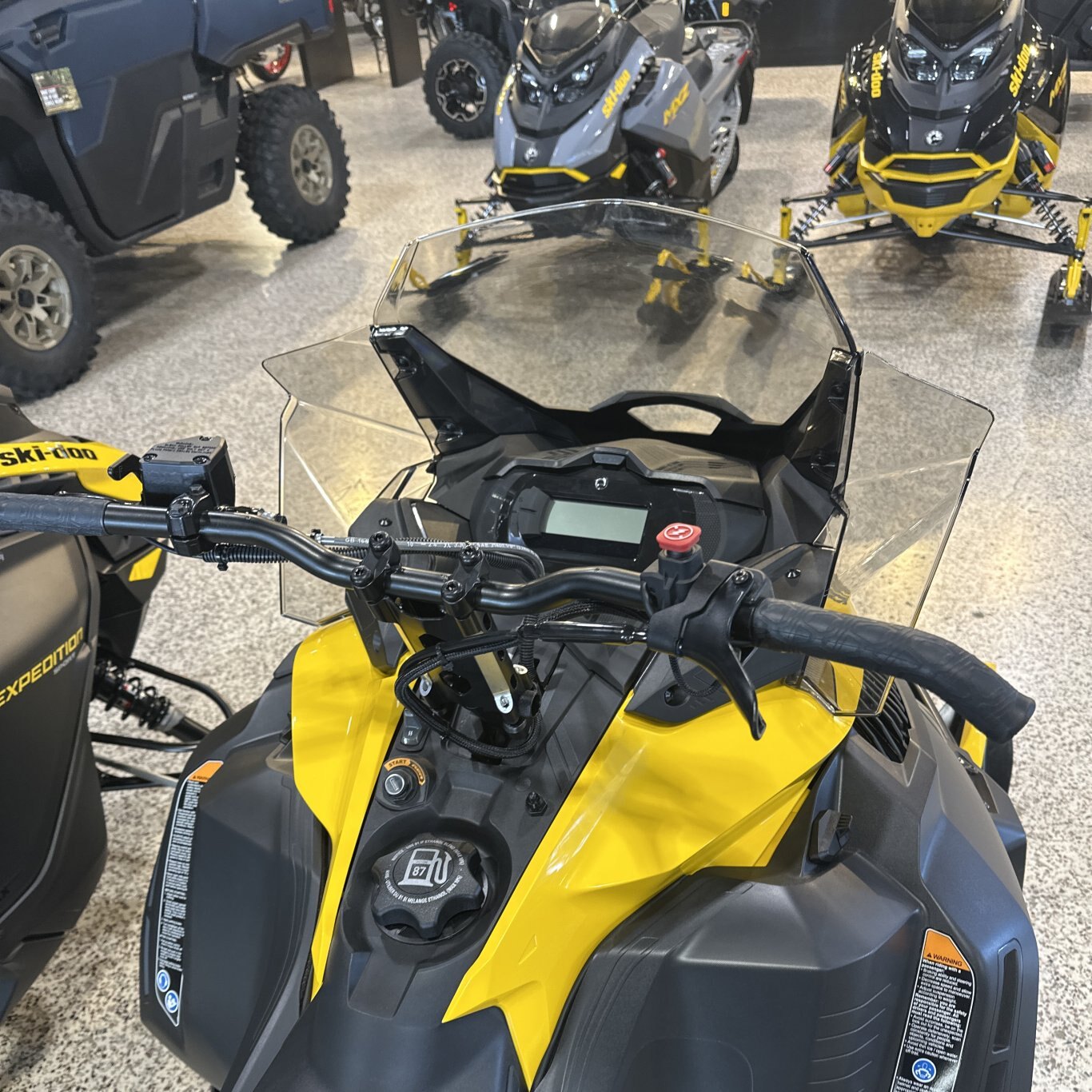 2026 Ski Doo Tundra Sport Rotax® 600 EFI Neo Yellow
