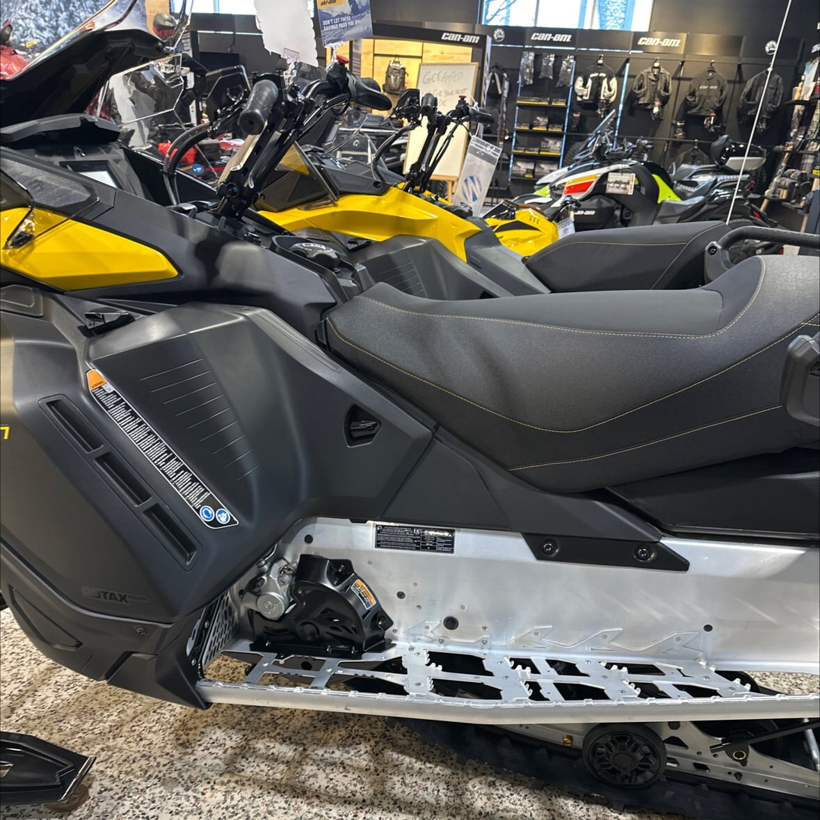 2026 Ski Doo Expedition Sport Rotax® 600 EFI