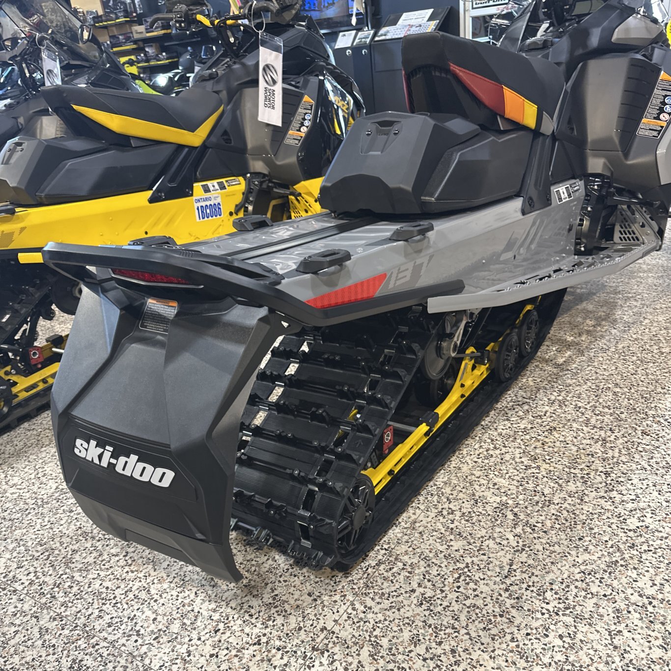 2026 Ski Doo MXZ Adrenaline with Blizzard Package Rotax® 850 E TEC