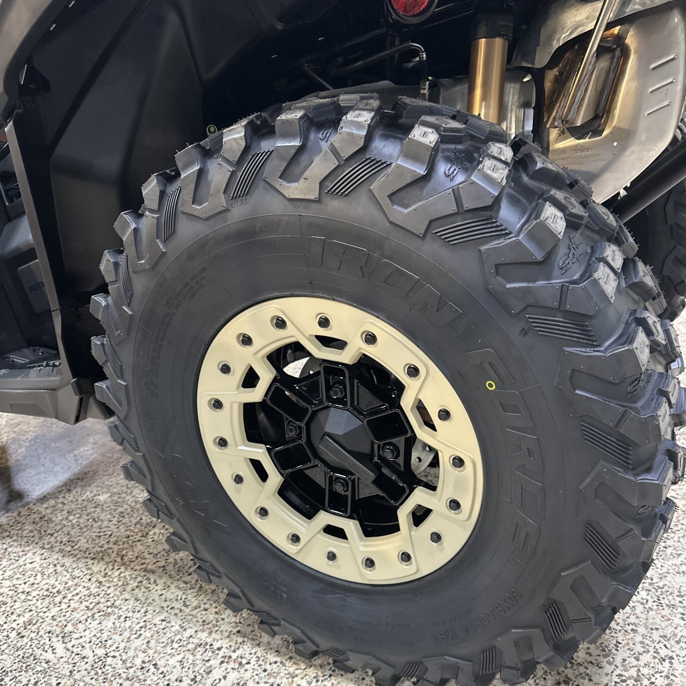 2026 Can Am Outlander Backcountry 1000R Stealth Black