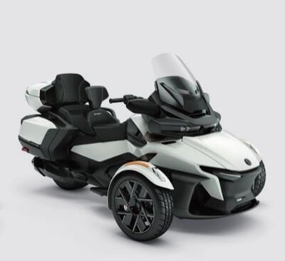 2026 Can-Am SPYDER RT SEA-TO-SKY VEGAS WHITE SATIN