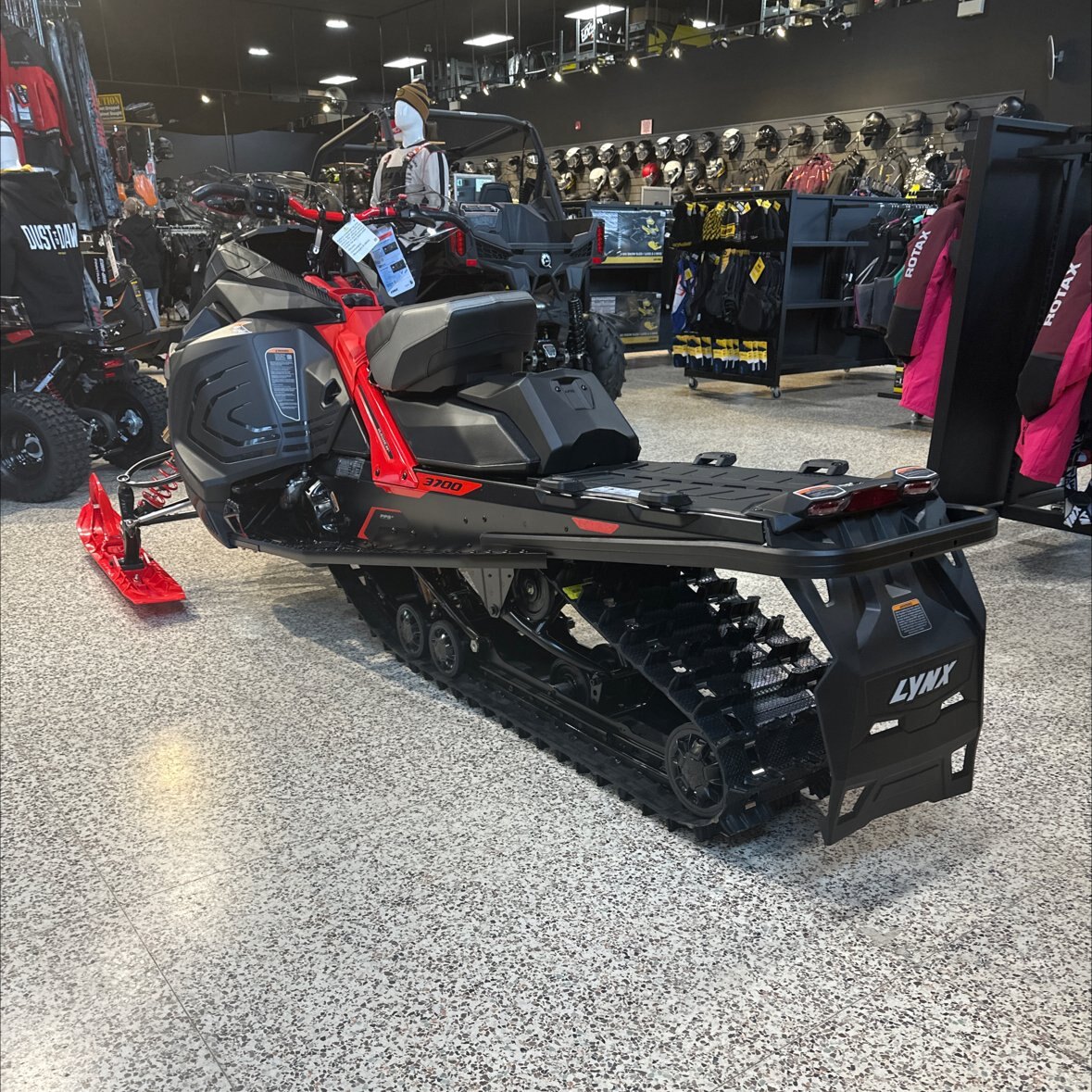 2026 Lynx XTERRAIN RE Rotax® 900 ACE Turbo R Viper Red / Black