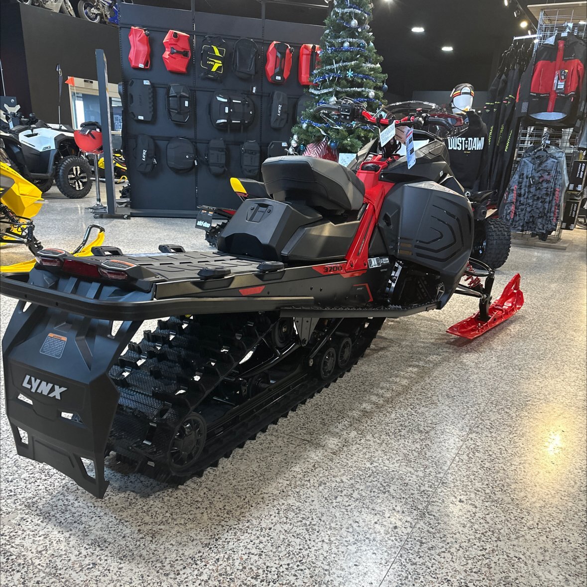 2026 Lynx XTERRAIN RE Rotax® 900 ACE Turbo R Viper Red / Black