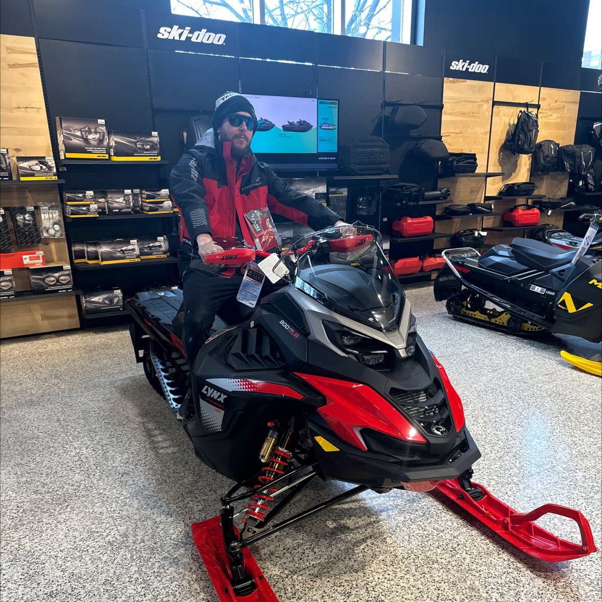 2026 Lynx XTERRAIN RE Rotax® 900 ACE Turbo R Viper Red / Black