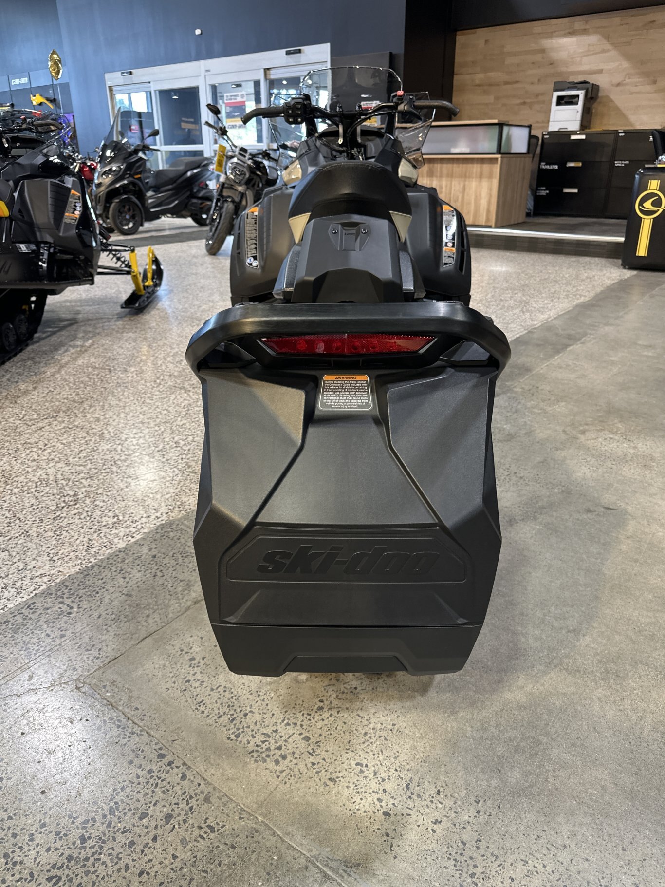 2027 Ski Doo Renegade Adrenaline Rotax® 900 ACE™ Turbo R Arctic Desert