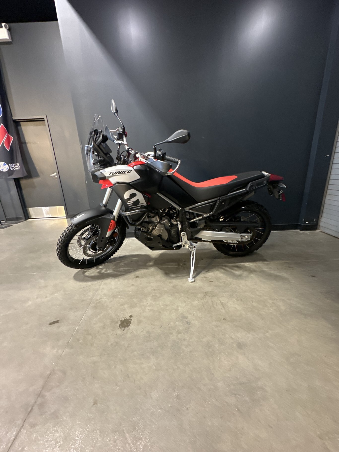 2023 Aprilia Tuareg 660 Martian Red