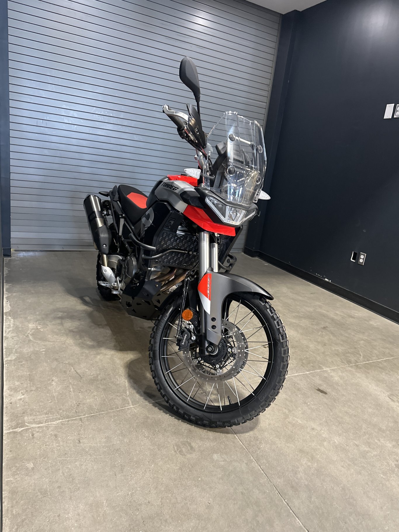 2023 Aprilia Tuareg 660 Martian Red