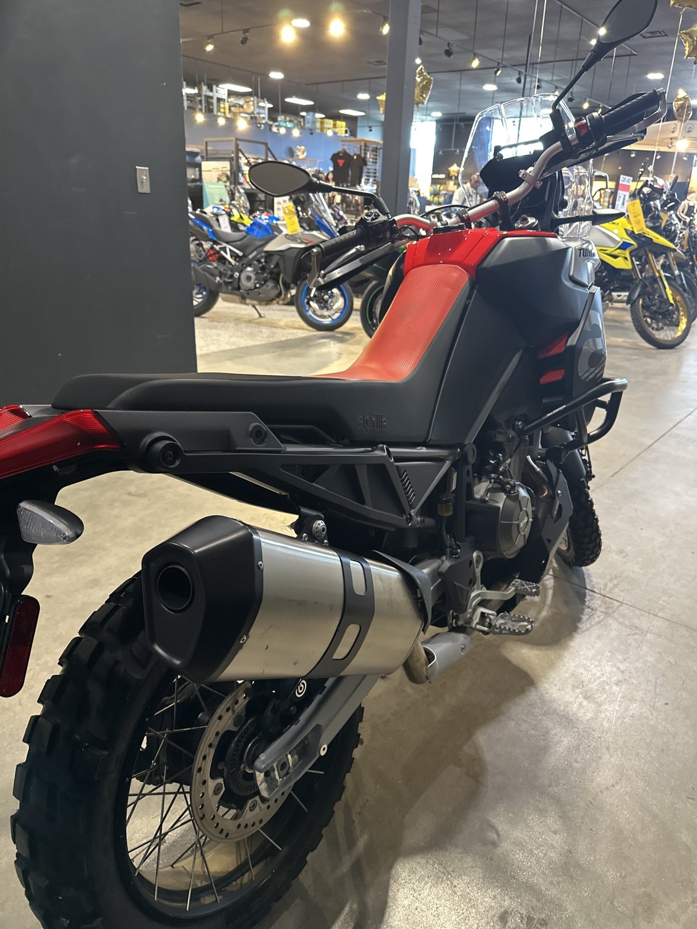 2023 Aprilia Tuareg 660 Martian Red