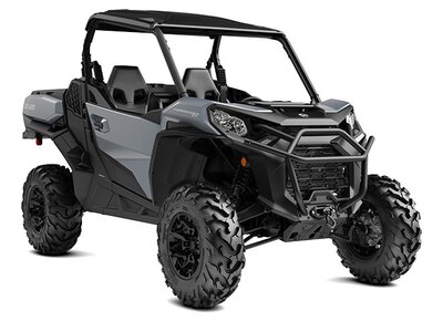 2027 Can-Am COMMANDER XT 700 DOLOMITE GREY