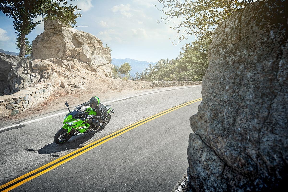 2025 Kawasaki NINJA 650 ABS KRT EDITION