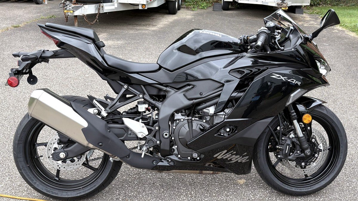 2026 Kawasaki Ninja ZX 4R ABS Test Ride Bike