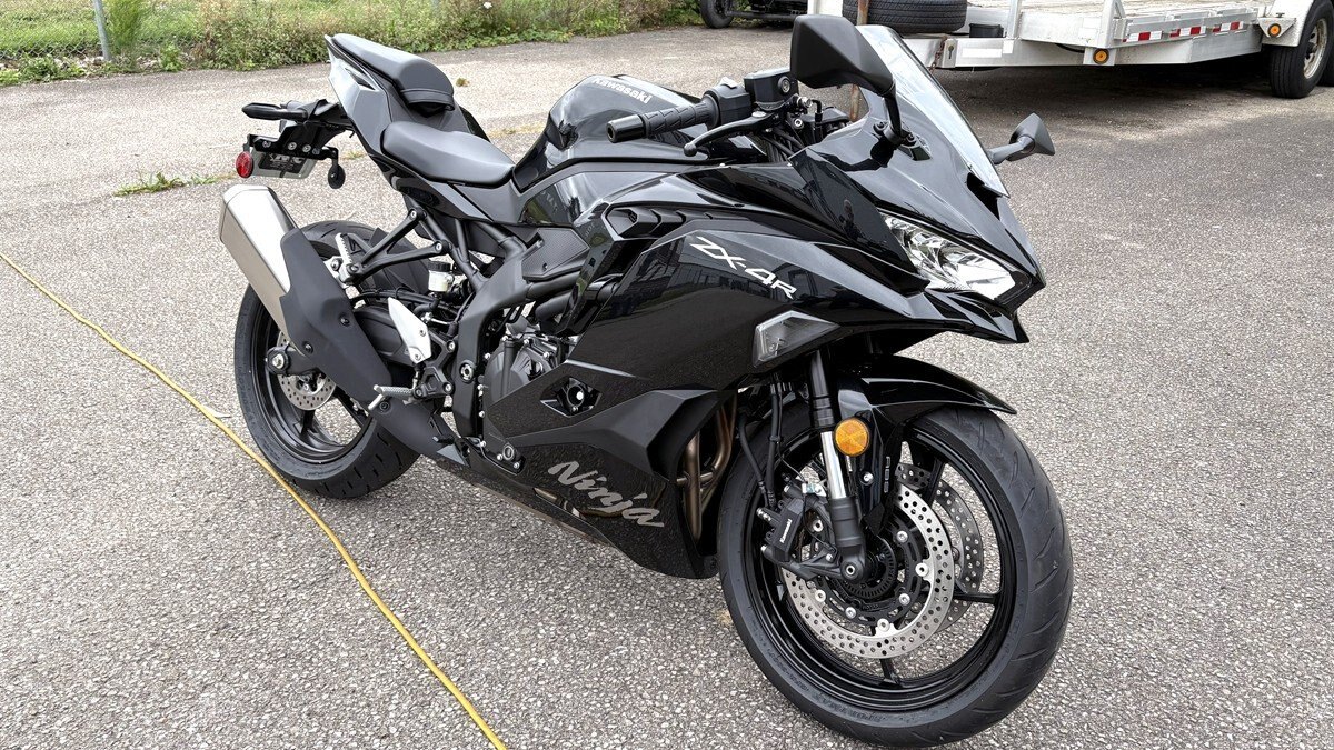 2026 Kawasaki Ninja ZX 4R ABS Test Ride Bike