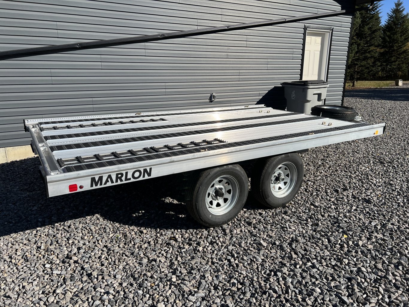 2022 Marlon 12' MULTI TWO PLACE TRAILER