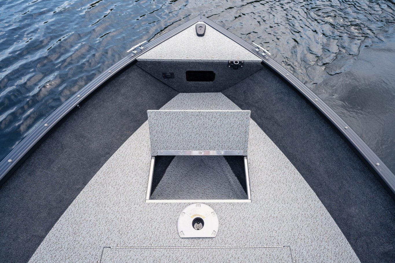 2023 Legend 18 XTE Sport