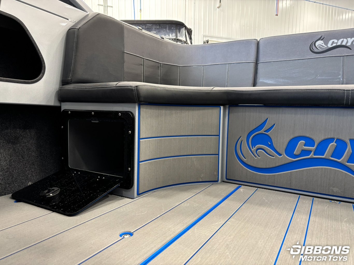 2023 Coyote 200 Carnivore Rear Bench