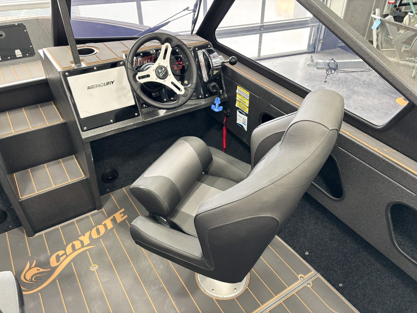 2024 Coyote 190 Predator Rear Bench