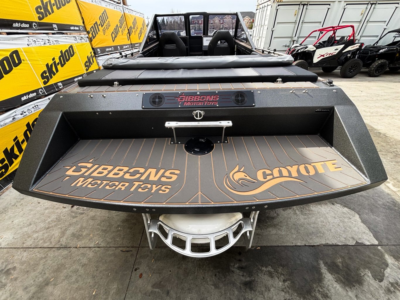 2024 Coyote 190 Predator Rear Bench