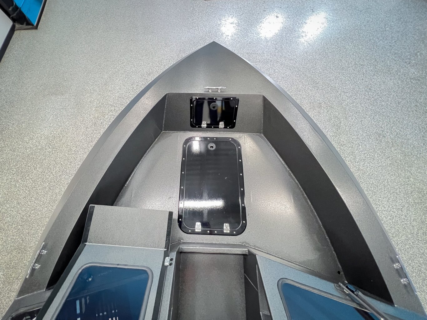 2024 Coyote 195 Laker