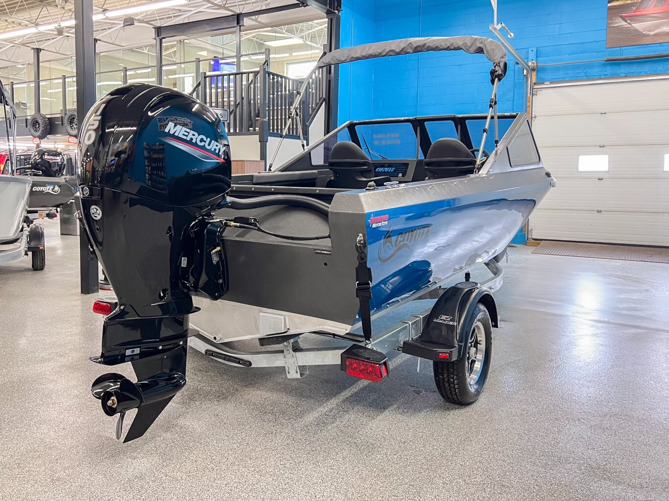 2024 Coyote 195 Laker