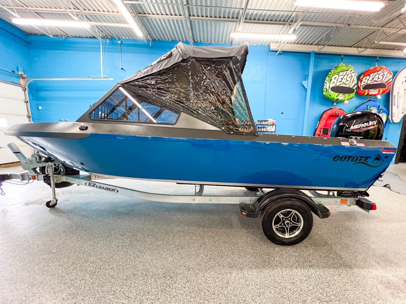 2024 Coyote 195 Laker