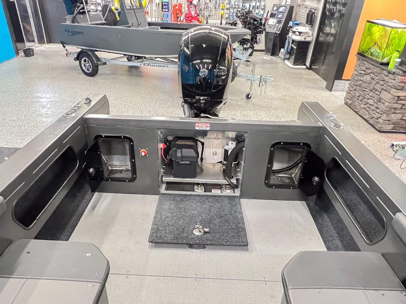 2024 Coyote 195 Laker