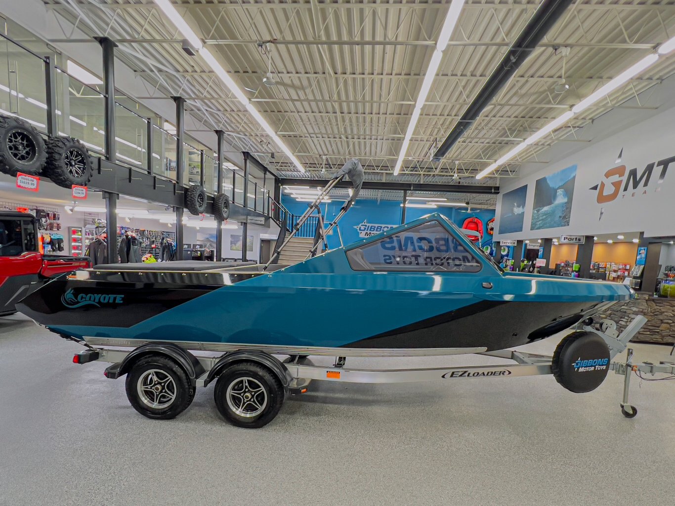 2024 Coyote 200 Carnivore Rear Bench