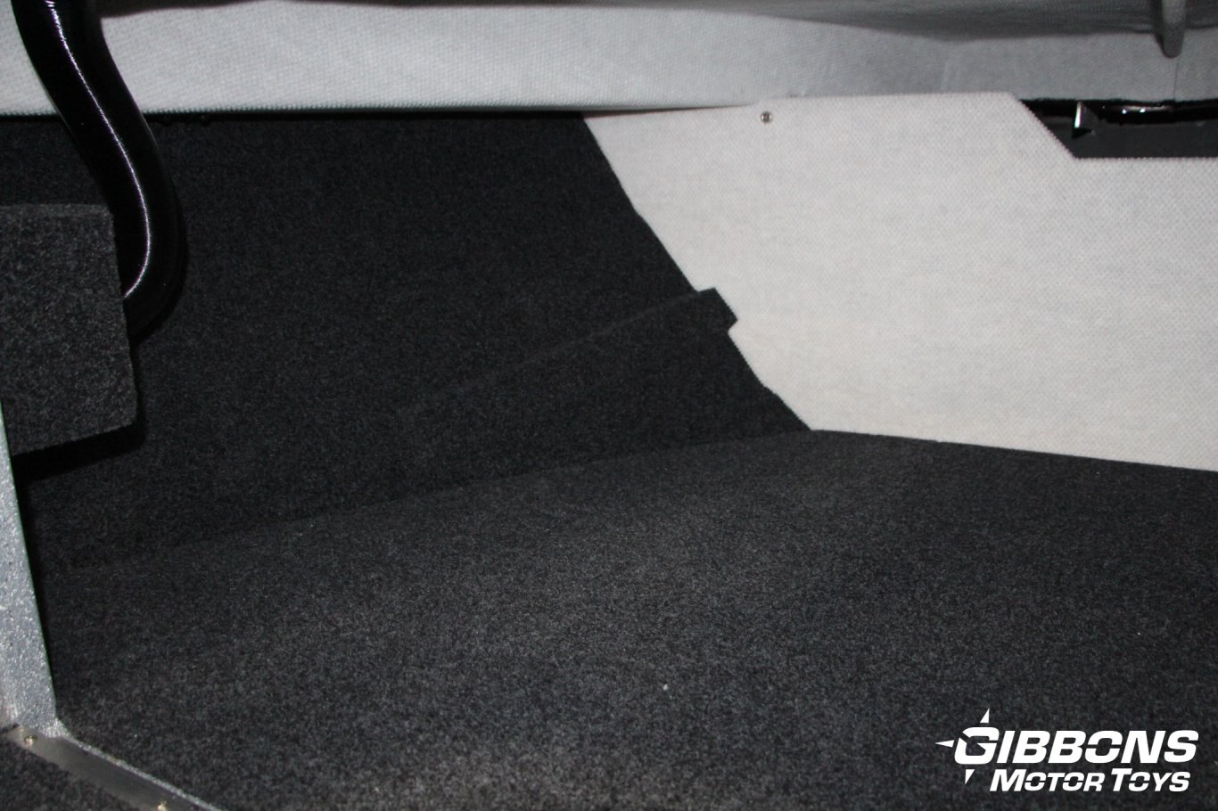 2025 Kingfisher 2325 Coastal Express