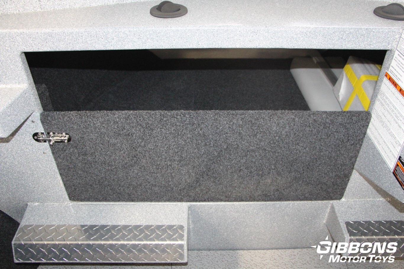 2025 Kingfisher 2325 Coastal Express