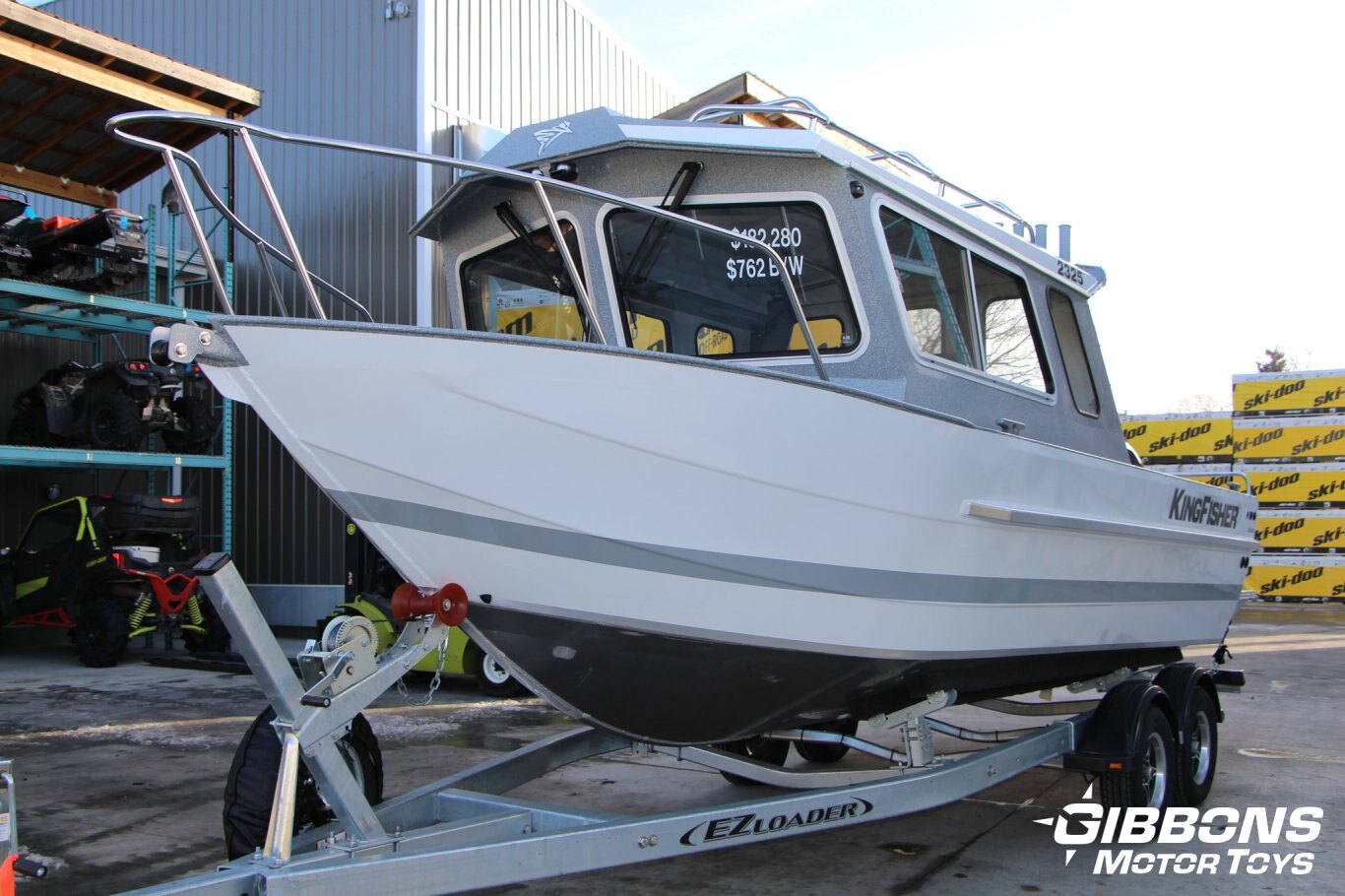 2025 Kingfisher 2325 Coastal Express