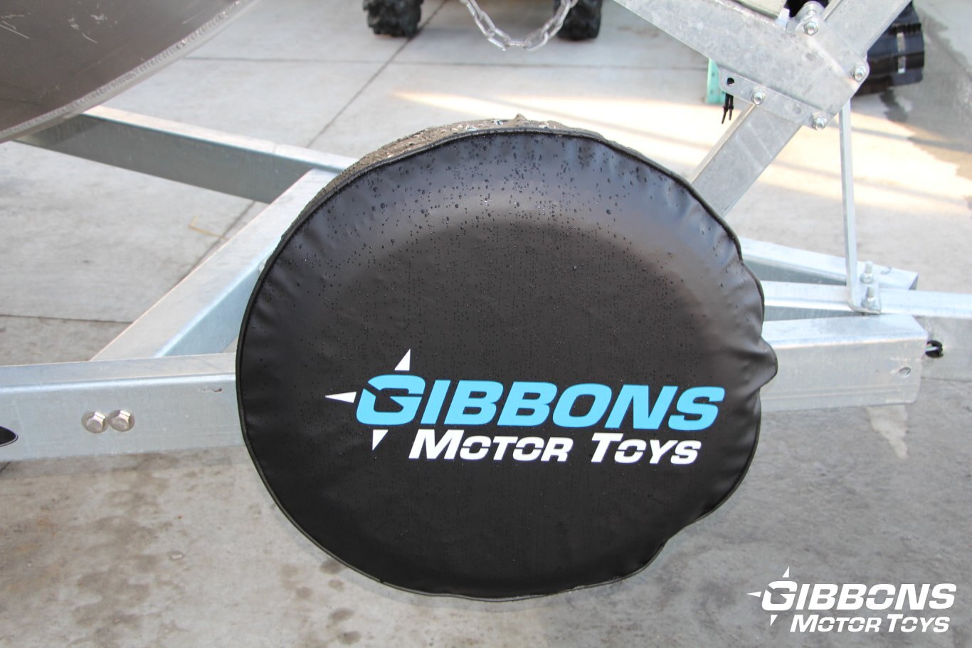 2025 Kingfisher 2325 Coastal Express