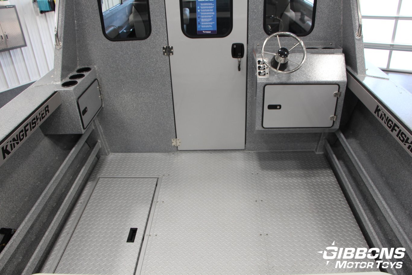2025 Kingfisher 2325 Coastal Express
