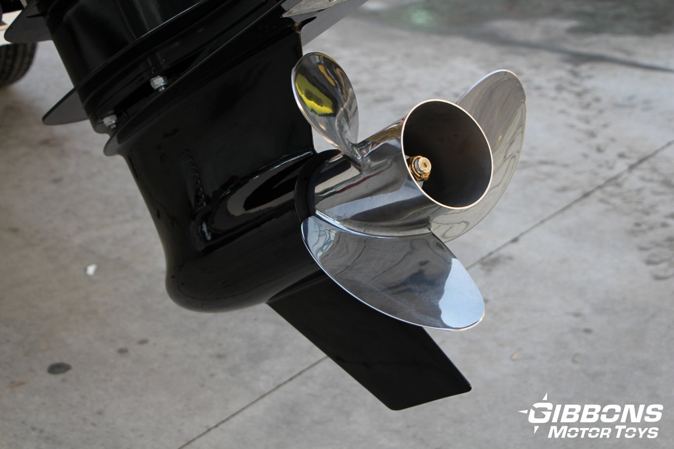 2025 Kingfisher 2325 Coastal Express