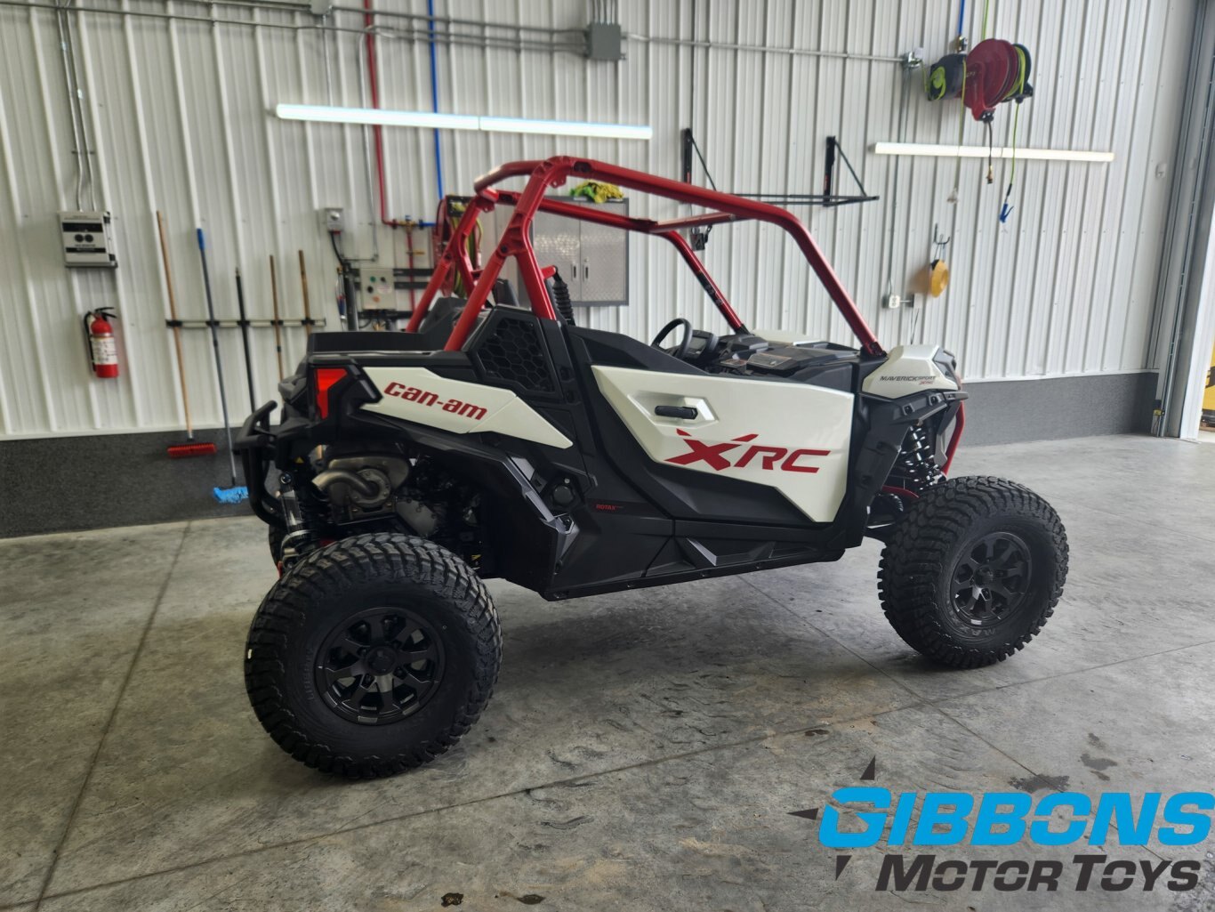 2024 Can-Am MAVERICK SPORT X RC 1000R