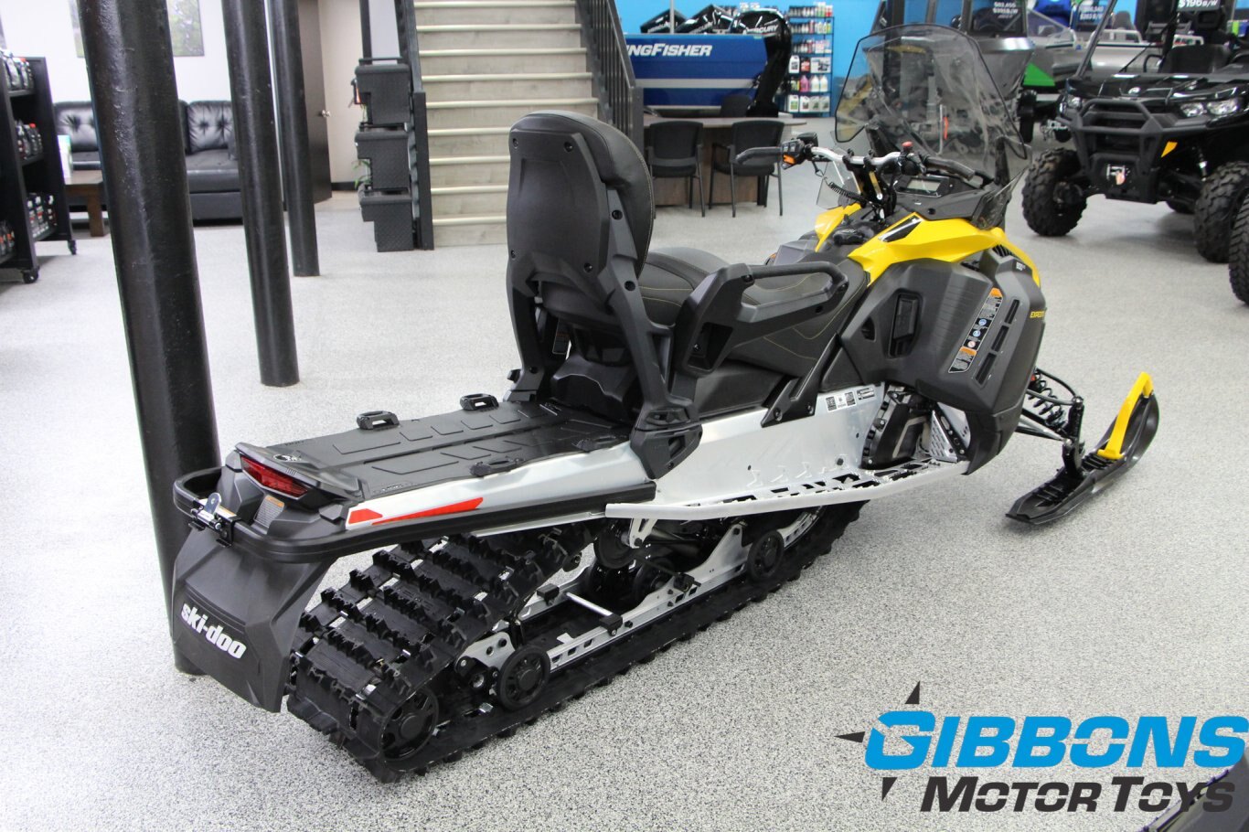 2025 Ski Doo Expedition Sport Rotax® 900 ACE™ Neo Yellow and Black