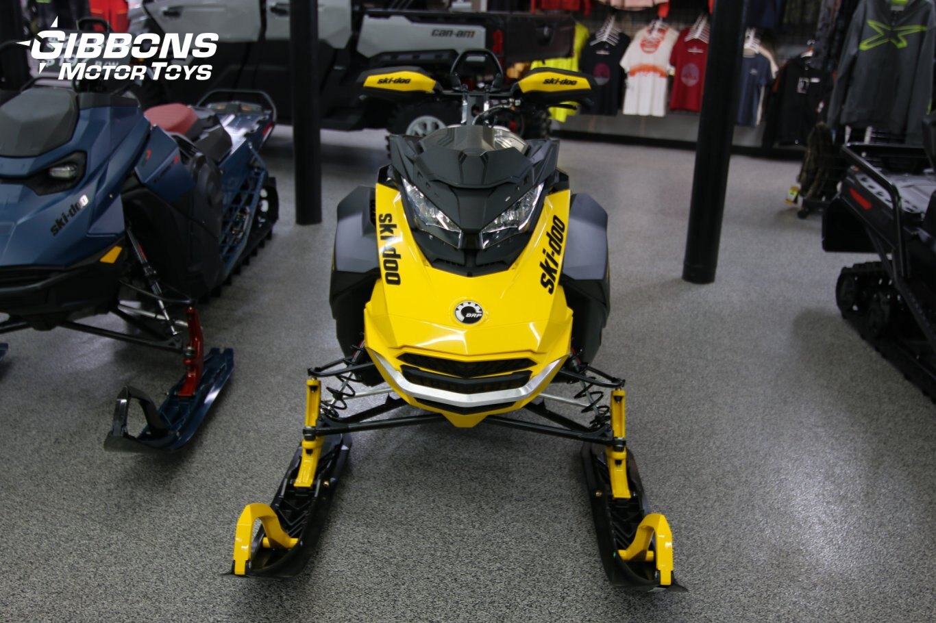 2025 Ski Doo Summit NEO+ Rotax® 600 EFI 85 Engine Neo Yellow and Black