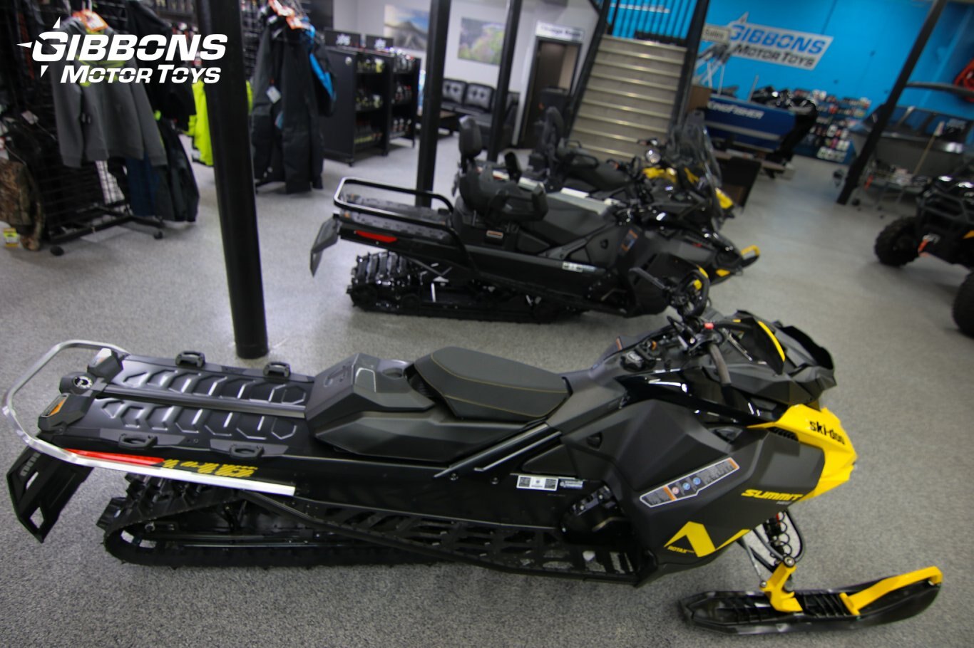 2025 Ski Doo Summit NEO+ Rotax® 600 EFI 85 Engine Neo Yellow and Black