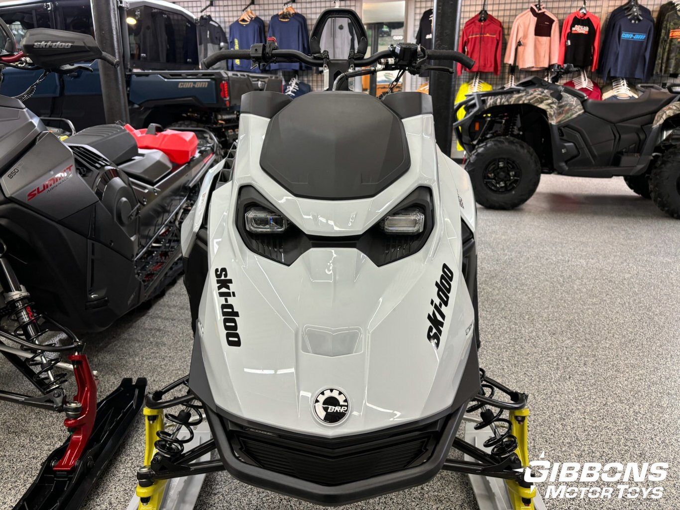 2025 Ski Doo Summit Adrenaline with Edge package Rotax® 850 E TEC® Catalyst Grey and Black