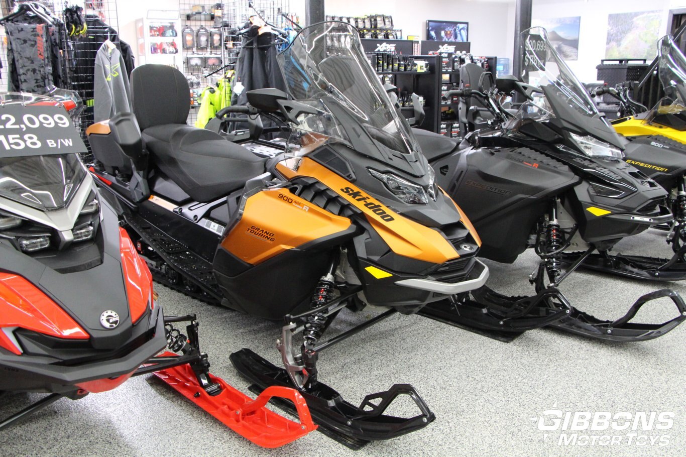 2025 Ski Doo Grand Touring LE with Platinum Package Rotax® 900 ACE™ Turbo R Black and Orange Alloy