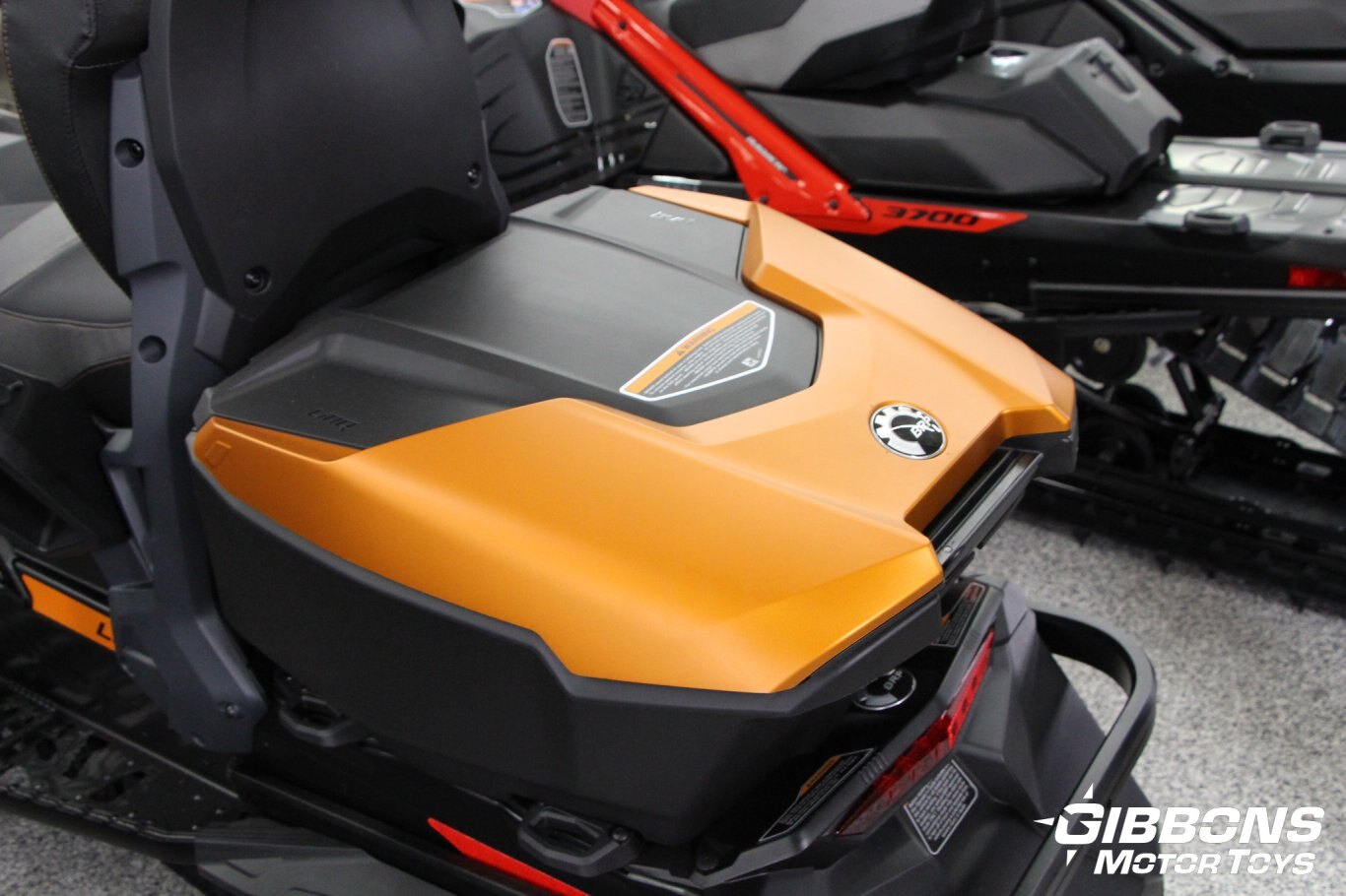 2025 Ski Doo Grand Touring LE with Platinum Package Rotax® 900 ACE™ Turbo R Black and Orange Alloy