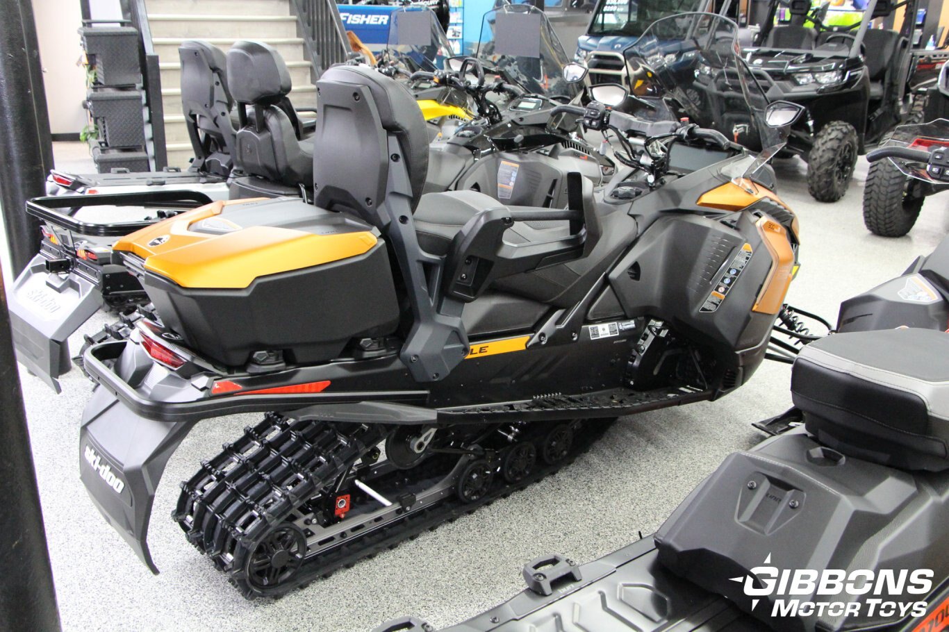 2025 Ski Doo Grand Touring LE with Platinum Package Rotax® 900 ACE™ Turbo R Black and Orange Alloy