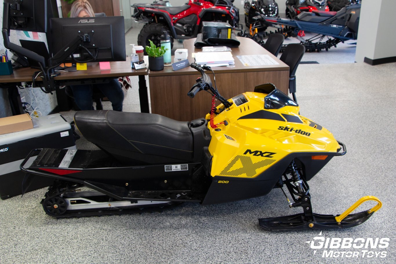 2025 Ski Doo MXZ 200cc 4 stroke Neo Yellow and Black