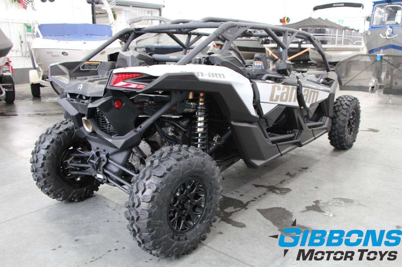 2024 Can Am MAVERICK X3 MAX DS TURBO catalyst gray