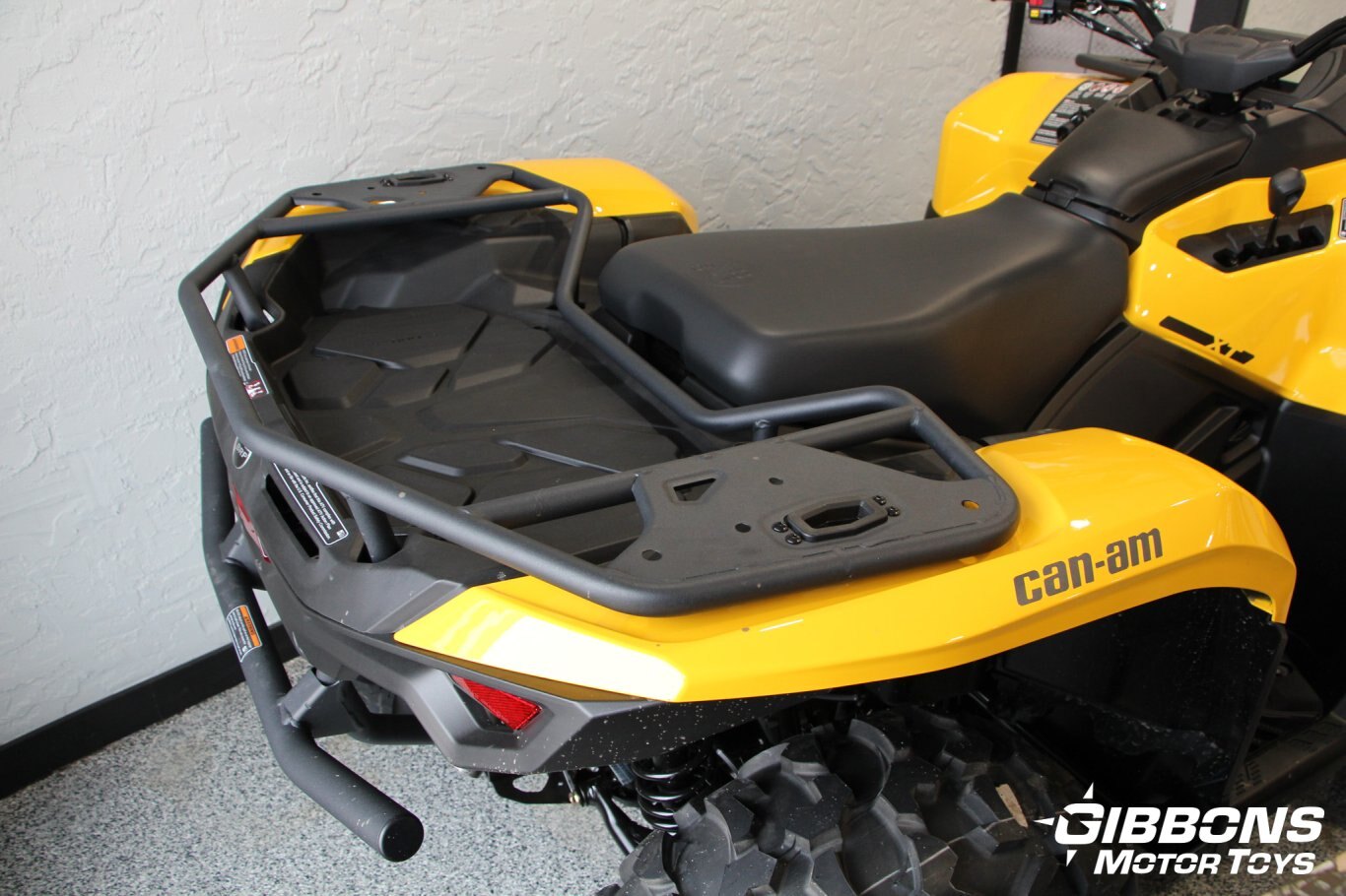 2024 Can Am OUTLANDER XT 700 Neo Yellow