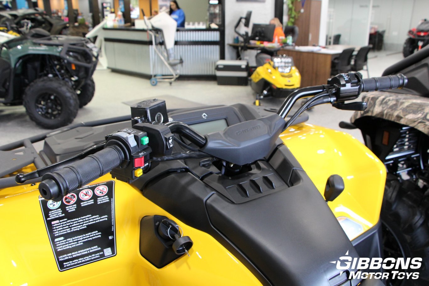 2024 Can Am OUTLANDER XT 700 Neo Yellow