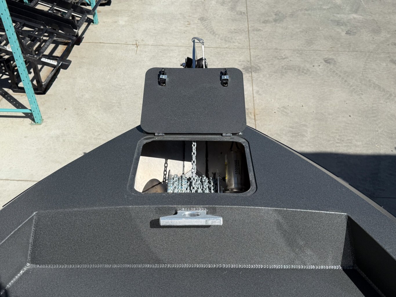 2025 Coyote 240 Pursuit