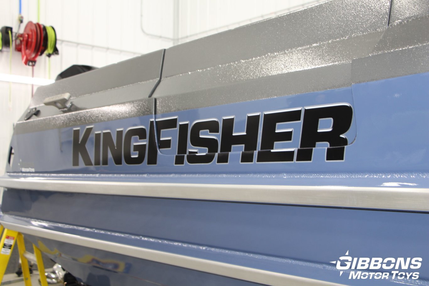 2025 KingFisher 2725 XRS