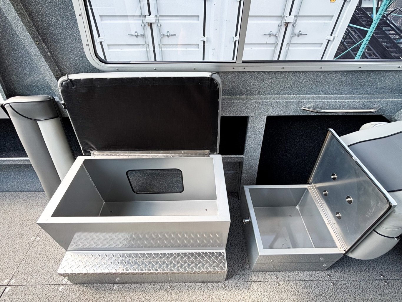 2025 Kingfisher 2025 Escape HT